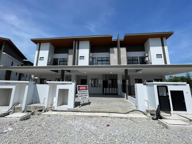 Terraced House for Sale in Hulu Langat (Selangor) - Diyana Norrzuan - Exterior - PropertyGuru.com.my