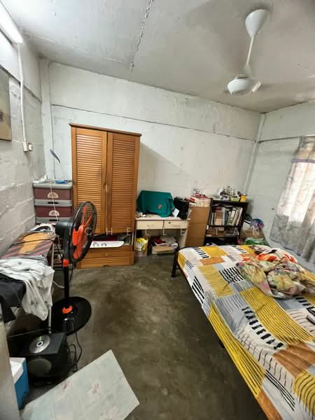 Rumah Flat untuk Dijual di Taman Pandan Perdana - Michelle Tan - Bedroom - PropertyGuru.com.my