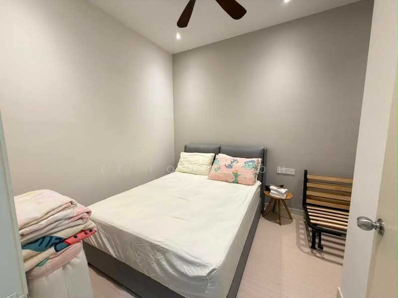 Semi-Detached House for Sale in Bandar Dato Onn (Tebrau) - Ee Fong Toh - Bedroom - PropertyGuru.com.my