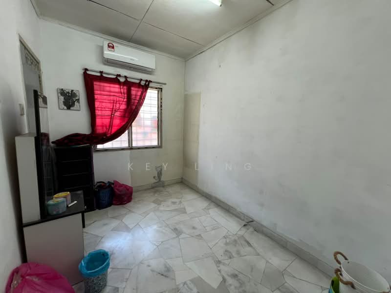 Rumah Teres untuk Disewa di Usj 2 (Subang Jaya) - Key Ling - Interior - PropertyGuru.com.my