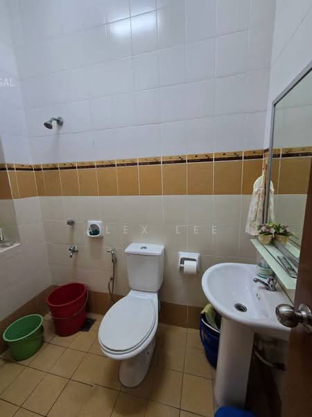 1-storey Terraced House for Sale in Klang (Selangor) - Alex Lee - Bathroom - PropertyGuru.com.my