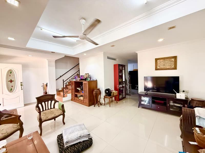 Rumah Teres untuk Dijual di Sungai Buloh (Selangor) - Jimmy Haryzul - Living Room - PropertyGuru.com.my