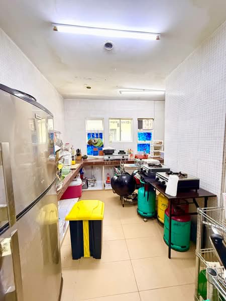 Rumah Teres untuk Dijual di Sungai Buloh (Selangor) - Jimmy Haryzul - Kitchen - PropertyGuru.com.my