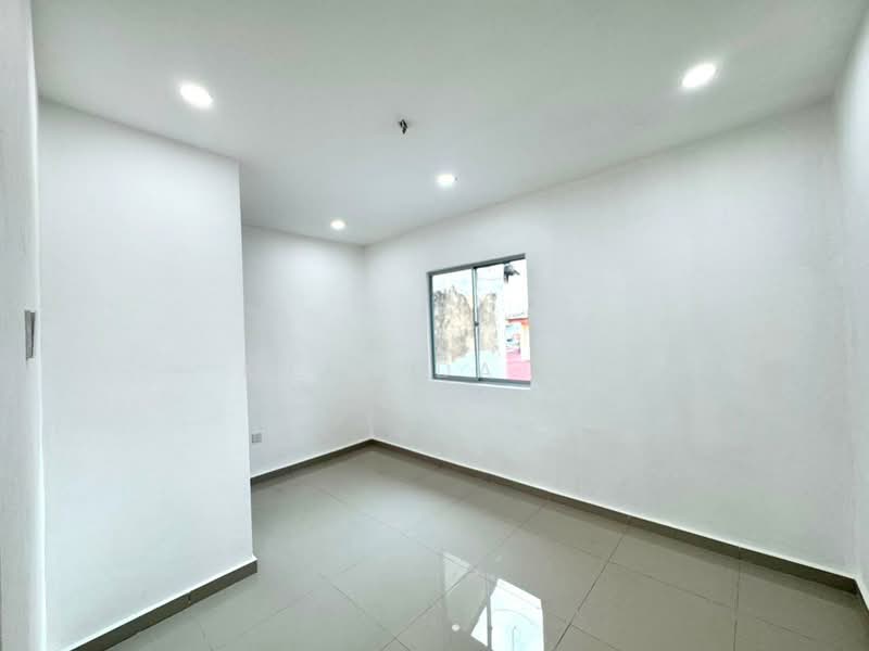 2-storey Terraced House for Sale in Taman Desa Jaya (Johor Bahru) - Melinda Ee - PropertyGuru.com.my