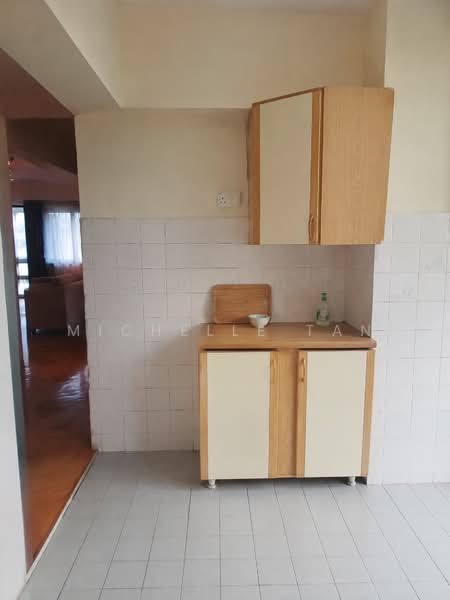 Kondominium untuk Dijual di Le Jardine Condominium - Michelle Tan - Kitchen - PropertyGuru.com.my