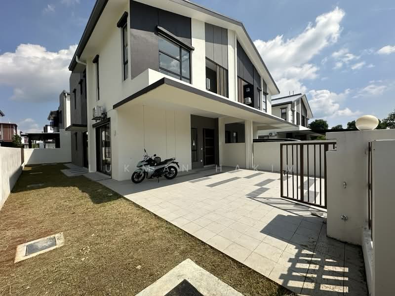 Semi-Detached House for Rent in Hulu Langat (Selangor) - Lukman Hakim - Exterior - PropertyGuru.com.my