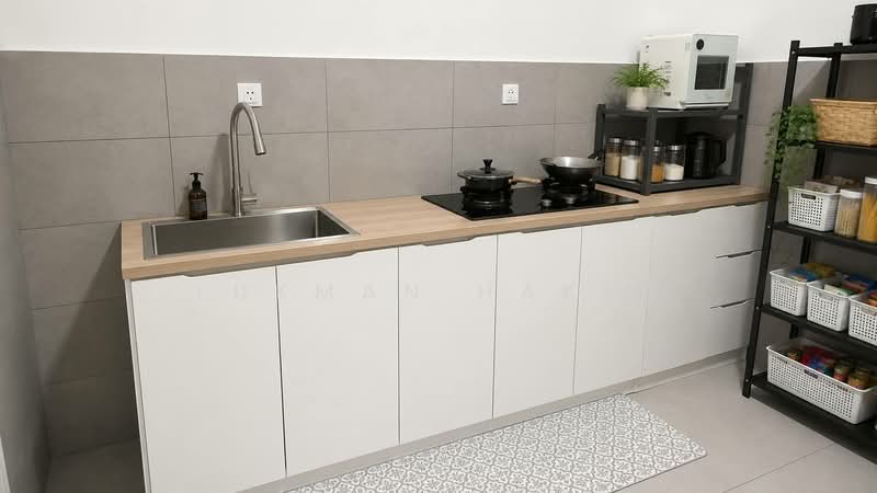 Semi-Detached House for Rent in Hulu Langat (Selangor) - Lukman Hakim - Kitchen - PropertyGuru.com.my