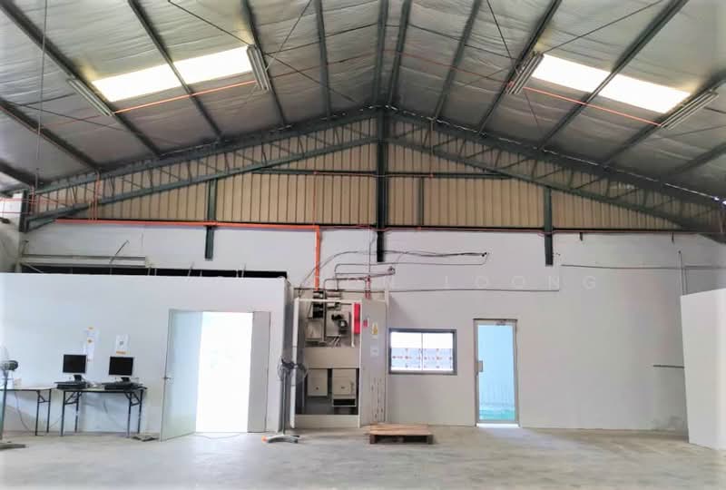 Warehouse for Rent in Petaling Jaya (Selangor) - Hong Soon Loong - Interior - PropertyGuru.com.my