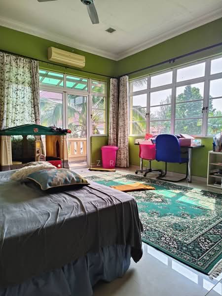 Bungalow for Sale in Country Heights (Kajang) - Fazri . - PropertyGuru.com.my