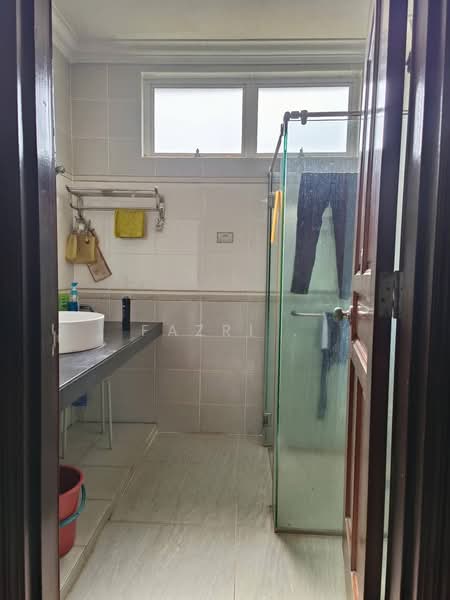Bungalow for Sale in Country Heights (Kajang) - Fazri . - PropertyGuru.com.my