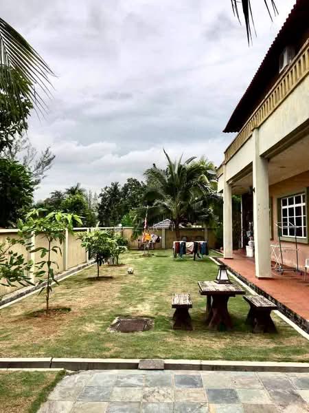 Bungalow for Sale in Country Heights (Kajang) - Fazri . - PropertyGuru.com.my