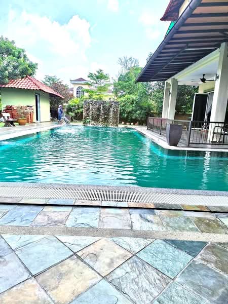 Bungalow for Sale in Country Heights (Kajang) - Fazri . - PropertyGuru.com.my