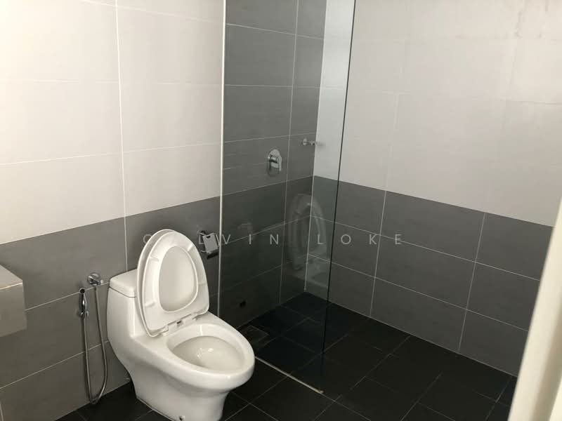 Terraced House for Rent in Bangi (Selangor) - Calvin Loke - Bathroom - PropertyGuru.com.my
