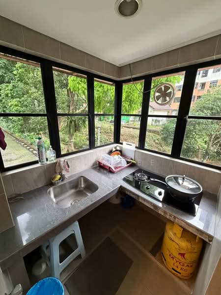 Pangsapuri untuk Disewa di Meranti Apartment - Minz Lee - Kitchen - PropertyGuru.com.my