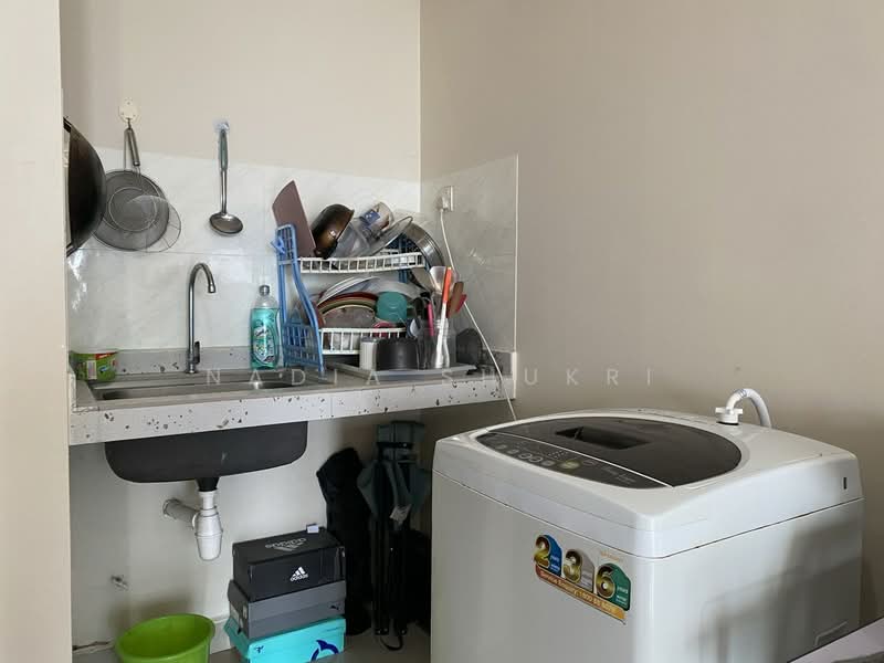Servis Apartment untuk Dijual di Menara U - Nadia Shukri - Kitchen - PropertyGuru.com.my