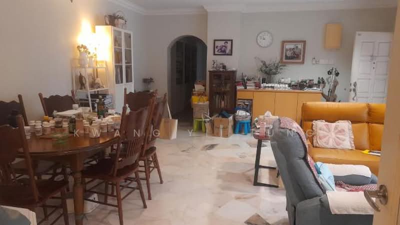 Kondominium untuk Dijual di Kiara Green Townhouses - Kwang Yii Tung - Living Room - PropertyGuru.com.my
