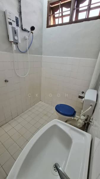 Rumah Teres untuk Disewa di Alma (Bukit Mertajam) - CK Goh - Bathroom - PropertyGuru.com.my