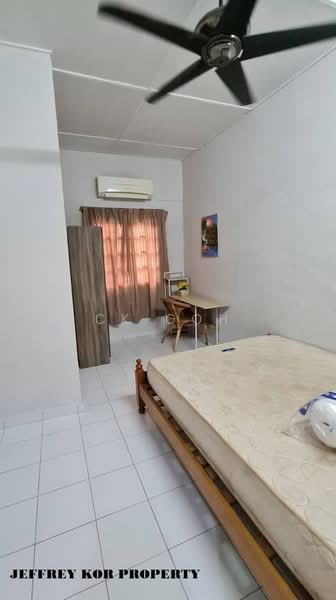 Rumah Teres untuk Disewa di Alma (Bukit Mertajam) - CK Goh - Bedroom - PropertyGuru.com.my