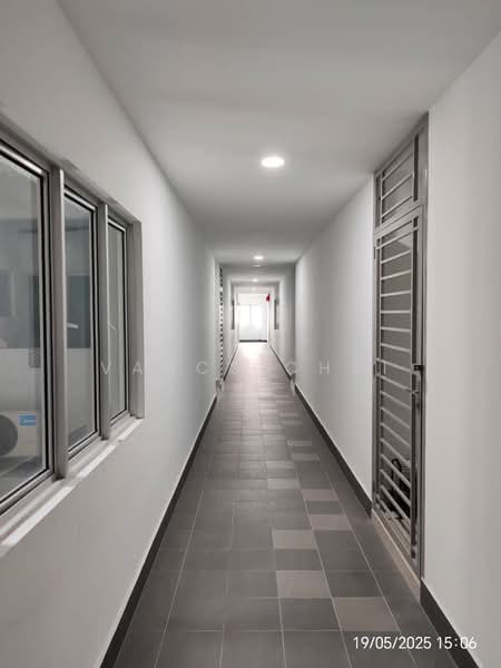 Service Residence for Sale at Serviced Residence @ Razak City Residences (RC Residences) - Vancs Chai - Corridor - PropertyGuru.com.my