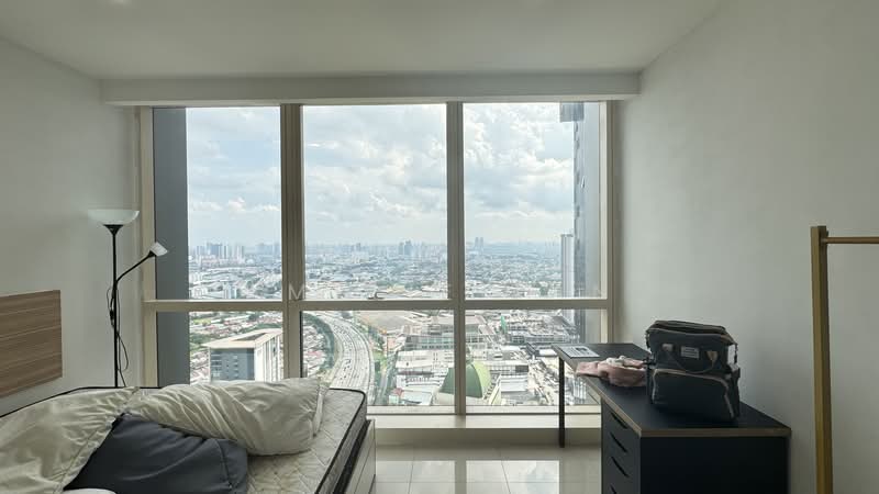 Service Residence for Rent at Pinnacle Petaling Jaya - Amelie Tan - PropertyGuru.com.my