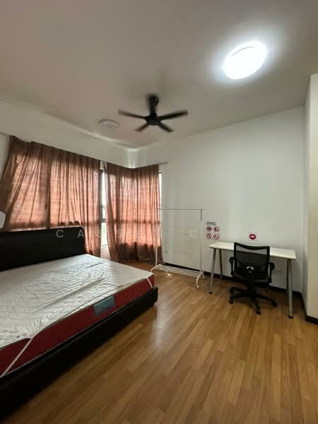 Kondominium untuk Dijual di Nautica Lake Suites - Cassey Chai - Bedroom - PropertyGuru.com.my