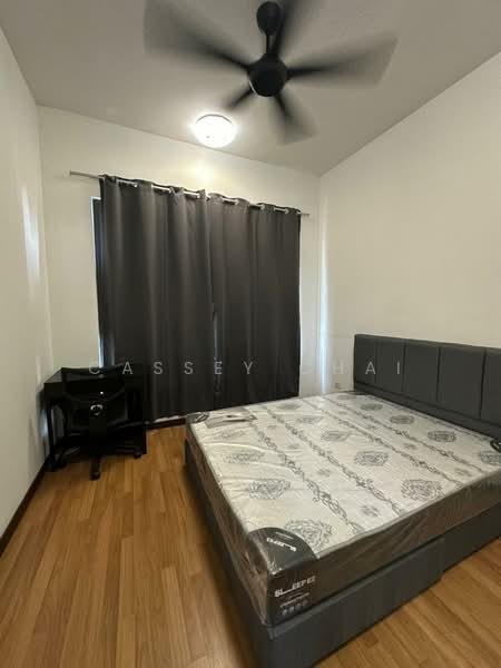 Kondominium untuk Dijual di Nautica Lake Suites - Cassey Chai - Bedroom - PropertyGuru.com.my
