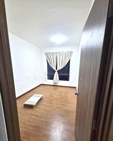 Servis Apartment untuk Dijual di Country Garden Central Park - Freya Tee - Bedroom - PropertyGuru.com.my