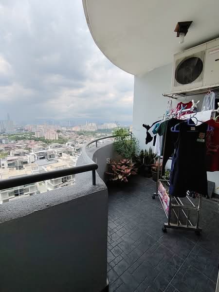 Condominium for Sale at Amadesa Resort Condominium - Chris Lim - Balcony - PropertyGuru.com.my