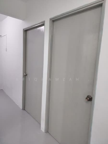 Pangsapuri untuk Disewa di Puncak Erskine - AfiqHamzah . - Corridor - PropertyGuru.com.my