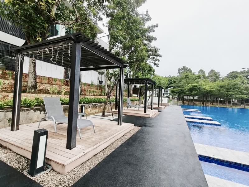 Semi-Detached House for Sale in Bandar Baru Permas Jaya (Permas Jaya) - Yik Tat - PropertyGuru.com.my