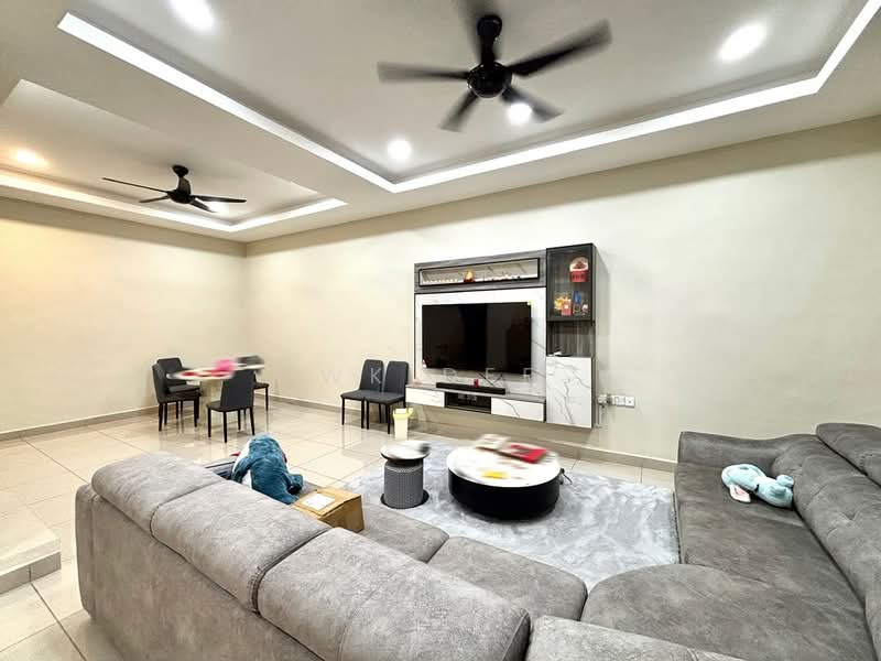 Rumah Teres 2 Tingkat untuk Dijual di Taman Puteri Jaya (Batu Pahat) - WK Dee - Living Room - PropertyGuru.com.my