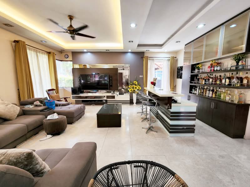 Rumah Banglo untuk Dijual di Pju 1a (Ara Damansara) - Vincent Liaw - Living Room - PropertyGuru.com.my