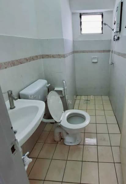 Pangsapuri untuk Dijual di Plaza 393 - Michelle Tan - Bathroom - PropertyGuru.com.my