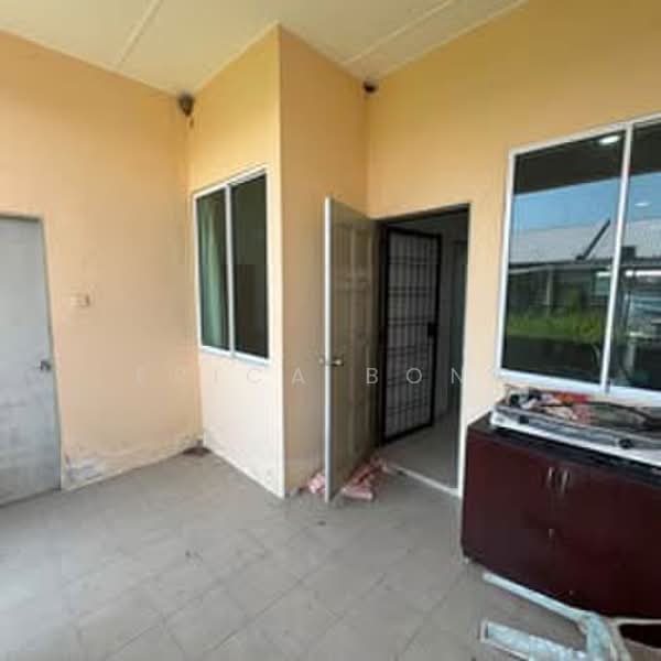 1-storey Terraced House for Sale in Kuching (Sarawak) - Erica Bong - Exterior - PropertyGuru.com.my
