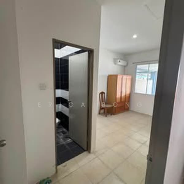 1-storey Terraced House for Sale in Kuching (Sarawak) - Erica Bong - Interior - PropertyGuru.com.my