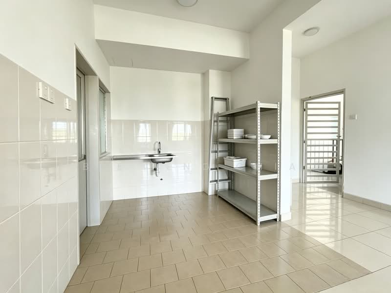 Kondominium untuk Dijual di Lagoon Suites - Bee Seng Chia - Kitchen - PropertyGuru.com.my