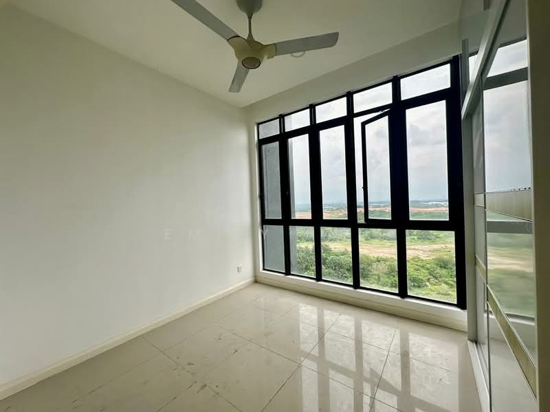 Servis Apartment untuk Disewa di D'Pristine - Emily Hau - View - PropertyGuru.com.my