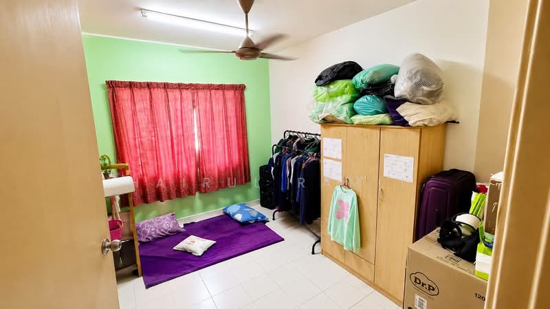 Apartment for Sale at Teratai Apartment @ Taman Sutera - Hairul Ramli - Bedroom - PropertyGuru.com.my