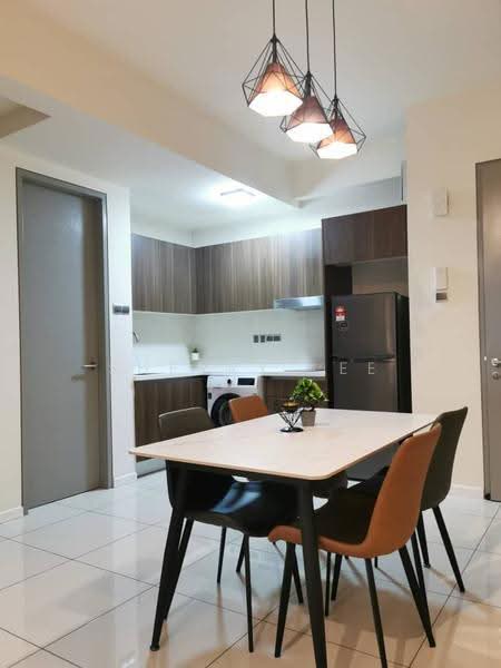 Kediaman Servis untuk Dijual di The Era @ Duta North - Sherry Lee - Kitchen - PropertyGuru.com.my