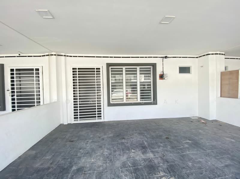 Terraced House for Rent in Kuala Selangor (Selangor) - Rohana Ishak - Exterior - PropertyGuru.com.my