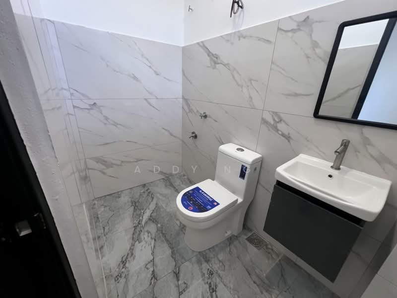 Rumah Teres 2 Tingkat untuk Dijual di Mahkota Cheras (Cheras) - Addy Ng - Bathroom - PropertyGuru.com.my