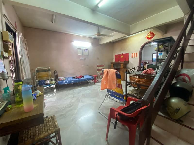 Rumah Teres 2 Tingkat untuk Dijual di Bandar Baru Menglembu (Menglembu) - Qazin Khoo - Living Room - PropertyGuru.com.my