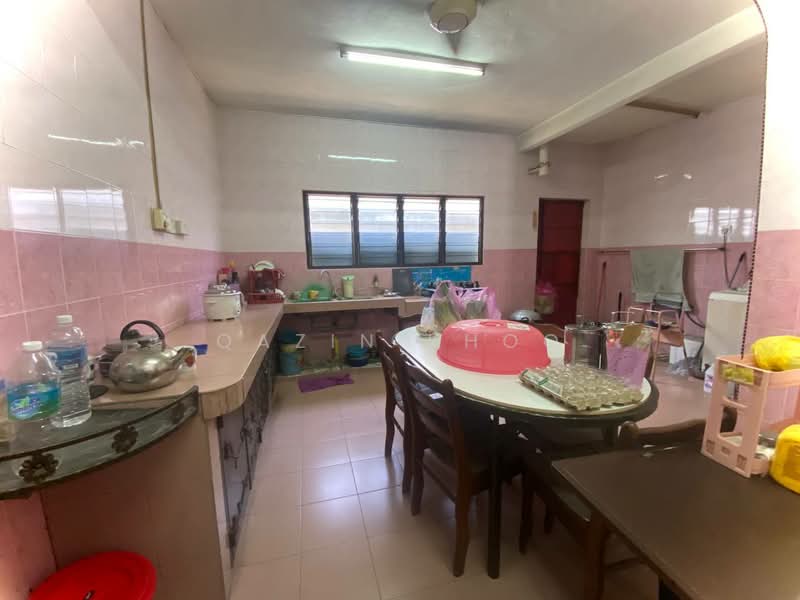 Rumah Teres 2 Tingkat untuk Dijual di Bandar Baru Menglembu (Menglembu) - Qazin Khoo - Kitchen - PropertyGuru.com.my