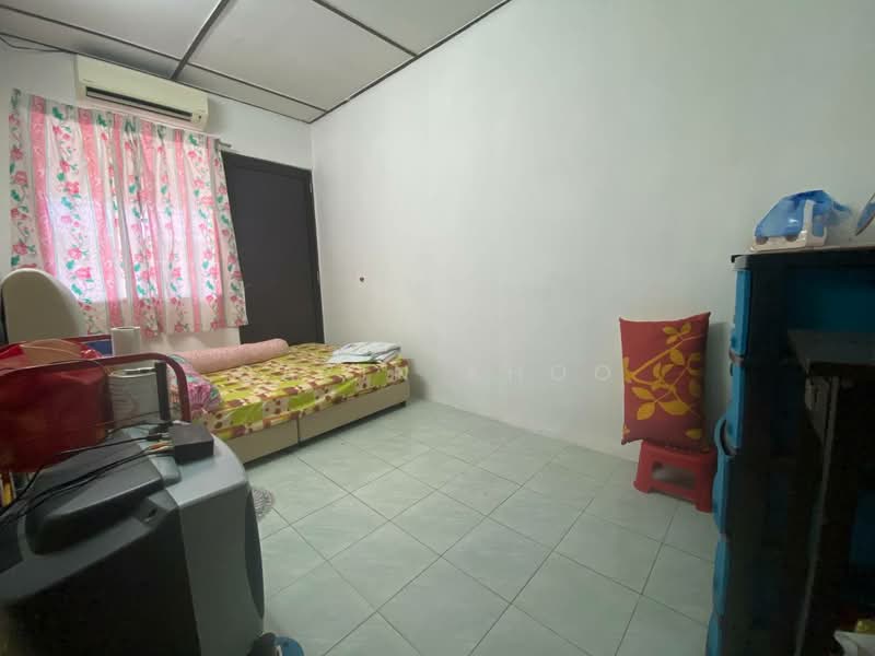 Rumah Teres 2 Tingkat untuk Dijual di Bandar Baru Menglembu (Menglembu) - Qazin Khoo - Bedroom - PropertyGuru.com.my