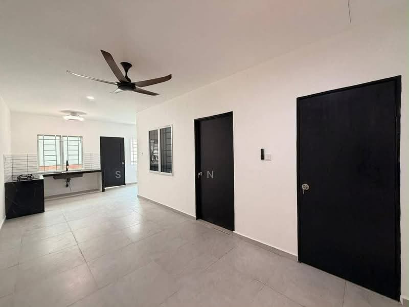 Rumah Teres 2 Tingkat untuk Dijual di (Bukit Sentosa 2) Seksyen Bs2 (Serendah) - Steven Lee - Kitchen - PropertyGuru.com.my