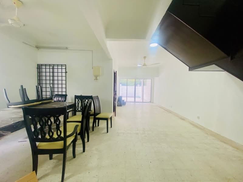Rumah Teres 2-Tingkat untuk Disewa di Taman Kelab Ukay (Ulu Kelang) - Nini Malini - PropertyGuru.com.my