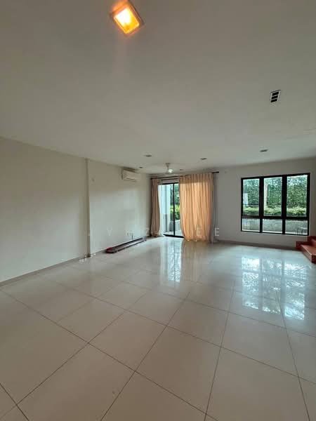 Rumah Teres 2 Tingkat untuk Dijual di Leisure Farm (Gelang Patah) - Jyez Lee - PropertyGuru.com.my