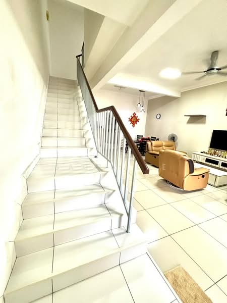 Rumah Teres 2 Tingkat untuk Dijual di Taman Kempas Indah (Tebrau) - Sausa Lee - Living Room - PropertyGuru.com.my