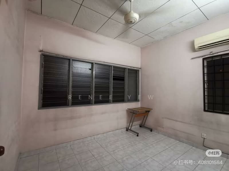 3-storey Terraced House for Sale in Sri Petaling (Kuala Lumpur) - Renee Yew - PropertyGuru.com.my