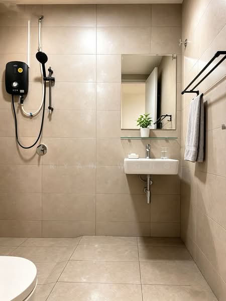 Servis Apartment untuk Disewa di Serviced Residence @ Sunway D'hill Residences - Ryan Wong - Bathroom - PropertyGuru.com.my